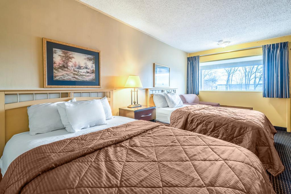 Red Carpet Inn & Suites Albany Airport อัลบานี ภายนอก รูปภาพ